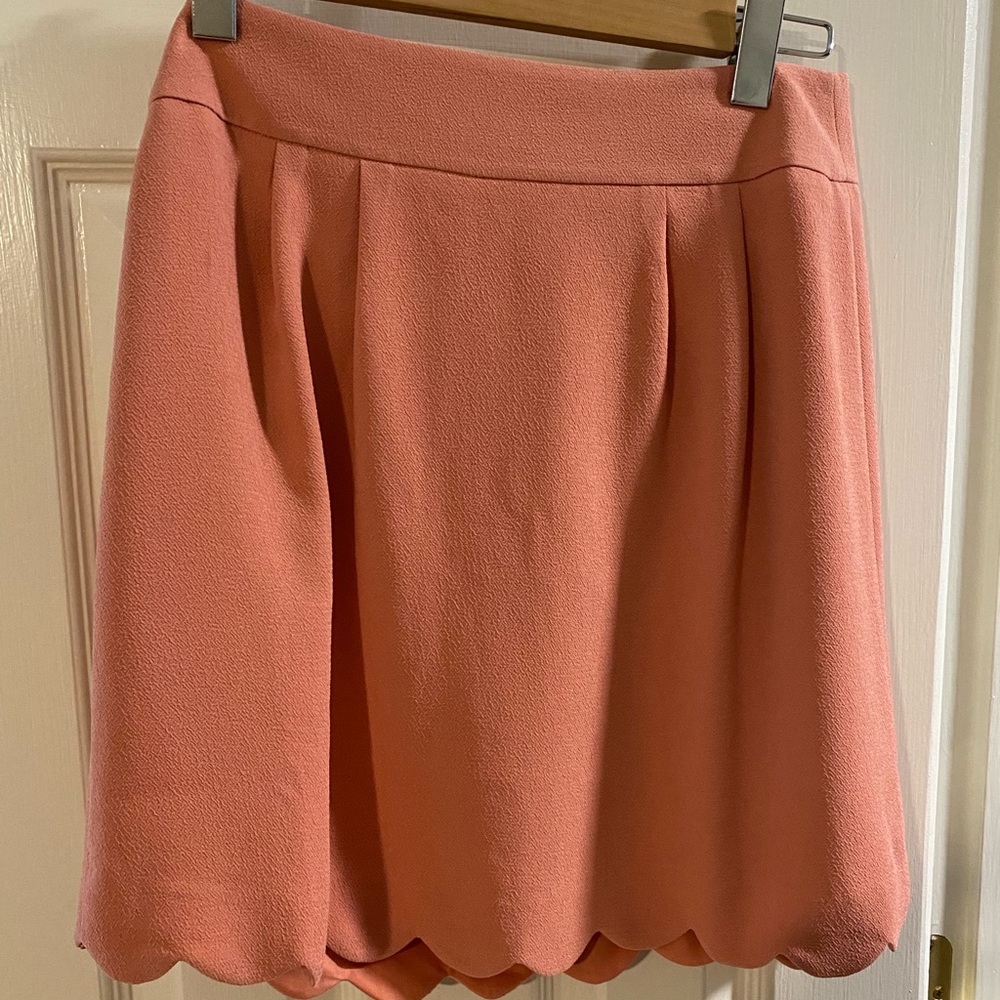 NWOT Loft blush pink scalloped mini skirt